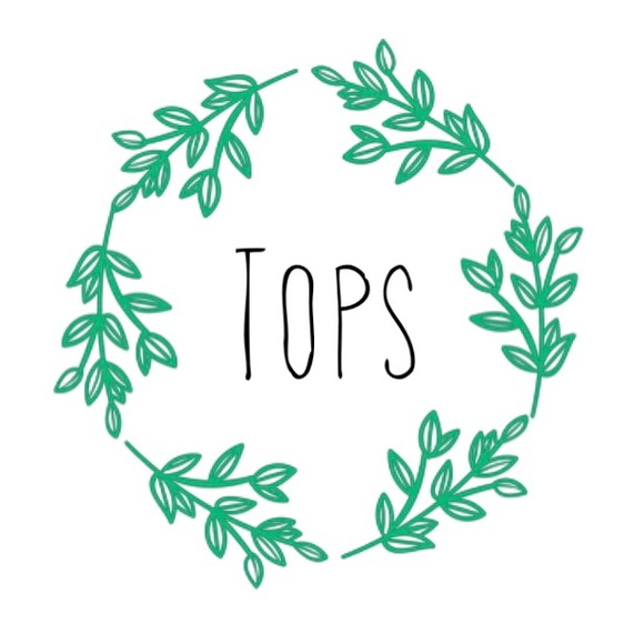 Tops, Women’s - Picture 2 of 4